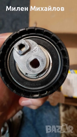 Ролки и водна помпа за Renault , снимка 4 - Части - 52069691