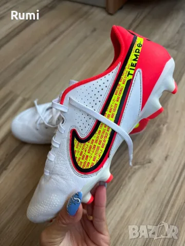 Оригинални бутонки Nike Legend 9 Academy FG/ MG! 41 н, снимка 2 - Футбол - 47654841