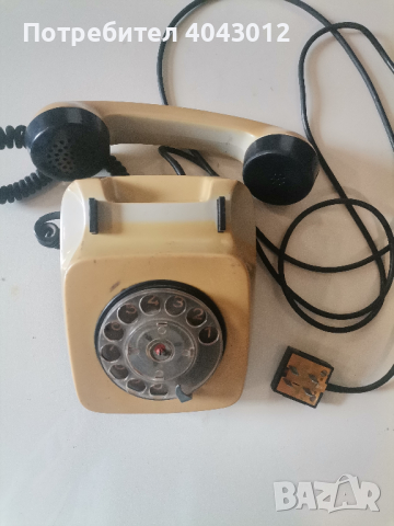 Стар Телефон, снимка 2 - Антикварни и старинни предмети - 44974976