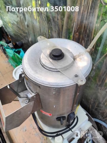 Картофобелачка на три фазен ток Италия , снимка 3 - Обзавеждане на кухня - 45416947