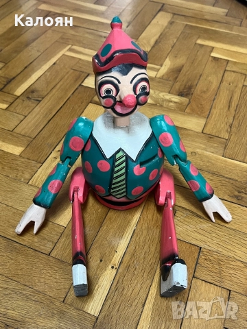 Дървена играчка - касичка 