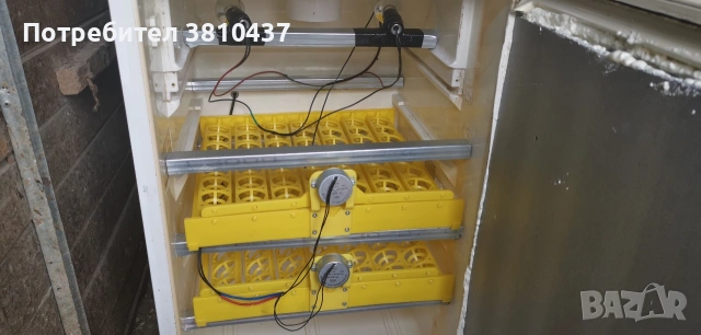 продавам инкубатор 