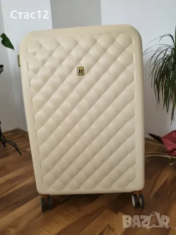 Голям перфектен куфар IT LUGGAGE, снимка 2 - Куфари - 47258880