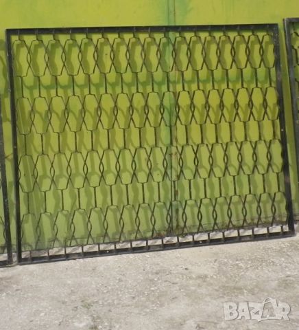 Дворна метална врата и метални решетки, снимка 3 - Железария - 45370353