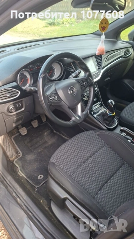 Opel Astra 1.6cdti, снимка 2 - Автомобили и джипове - 53783207