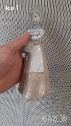 порцеланова фигура