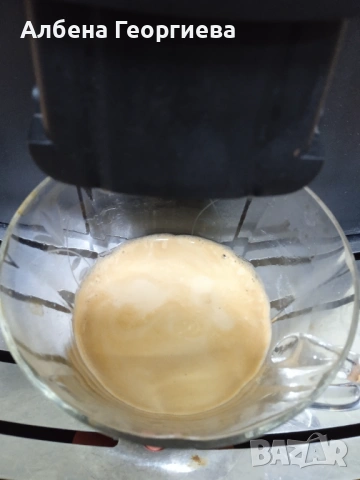 Кафе машина Saeco Intelia ☕☕, снимка 5 - Кафемашини - 53093320