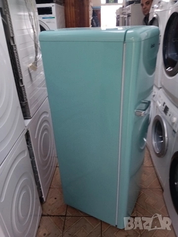 Като нов голям синьо зелен хладилник Amica с 2 години Гаранция!, снимка 10 - Хладилници - 54162718