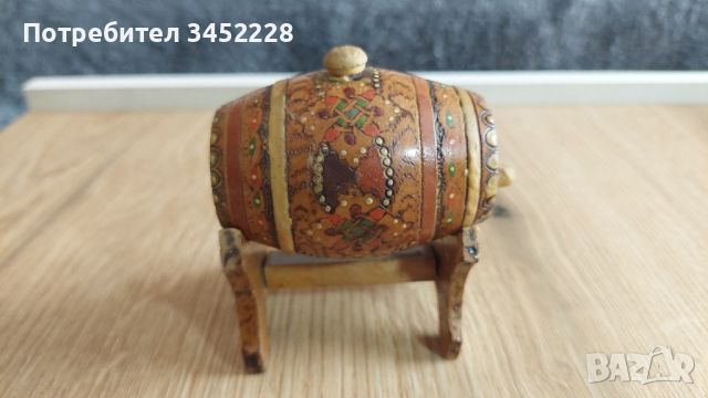 буре дървено сувенир , снимка 1 - Антикварни и старинни предмети - 45583258