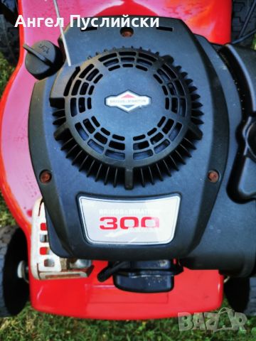 Briggs Stratton seria 300 Самоходна бензинова косачка 46 см, снимка 2 - Градинска техника - 46808056