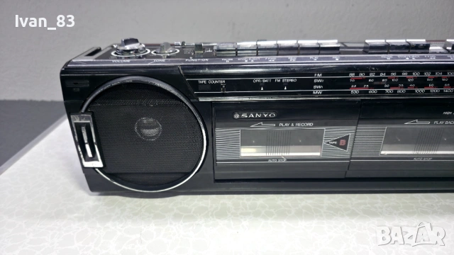 Радиокасетофон Sanyo m w700k, снимка 4 - Радиокасетофони, транзистори - 53948822