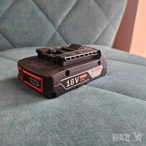 Батерия Bosch 2ah неупотребявана! , снимка 2 - Винтоверти - 52868943