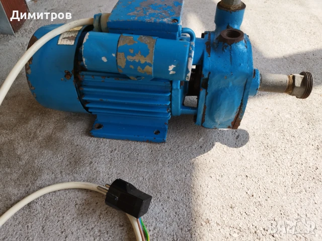 Водна помпа 3/4", снимка 3 - Напояване - 51179844
