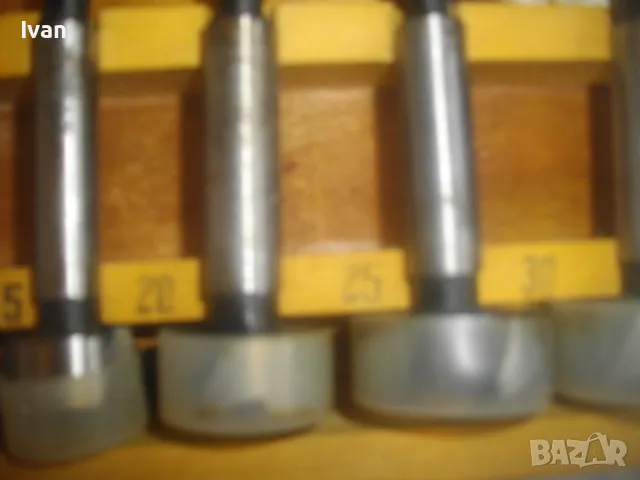 15-35мм НОВ КОМПЛЕКТ ГОЛЕМИ ФРЕЗЕРИ ЗА ОБЕРФРЕЗА В ДЪРВЕНА КУТИЯ ГЕРМАНИЯ/НИДЕРЛАНДИЯ, снимка 10 - Други инструменти - 49775576