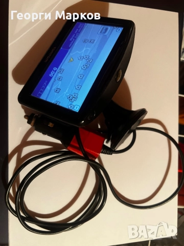 Навигация TomTom Europe Truck, със зарядно и стойка за стъкло, 35 евро, снимка 5 - TOMTOM - 52027796