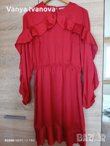 Gina Tricot червена рокля за повод М размер , снимка 5 - Рокли - 51363283