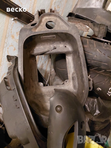 Продавам части за скутер aprilia habana , снимка 12 - Мотоциклети и мототехника - 53954749