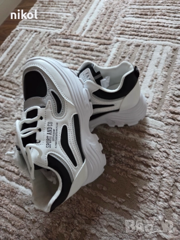 Продавам нови маратонки, снимка 3 - Маратонки - 52636824