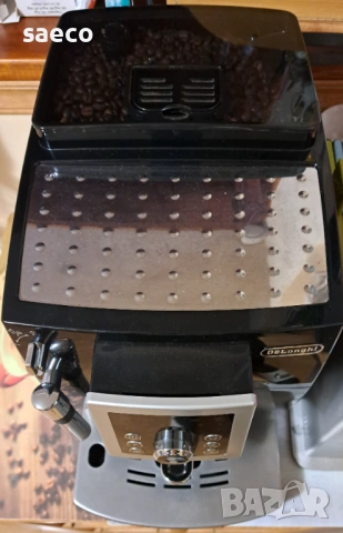 ® Delonghi magnifica S - кафемашина-робот, пълен автомат с вградена мелачка, снимка 3 - Кафемашини - 44673492