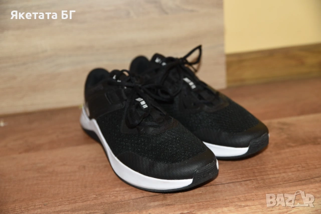 Nike оригинални маратонки НОВИ 47 номер, снимка 3 - Маратонки - 53905255