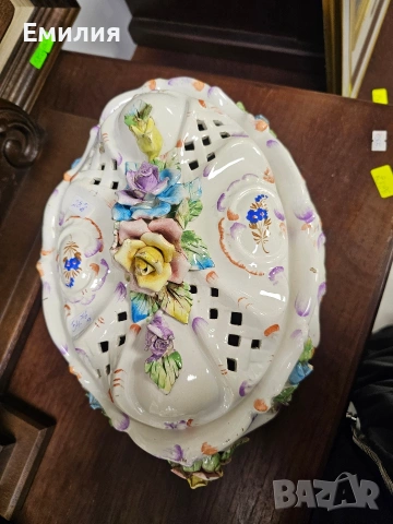 Порцеланов терин , снимка 2 - Антикварни и старинни предмети - 53208489