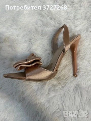 Обувки на висок ток, снимка 3 - Дамски обувки на ток - 53558248