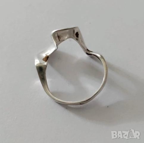 Сребърен пръстен 2.49 грама, снимка 3 - Пръстени - 52351430