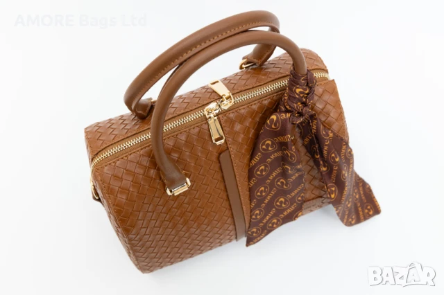 Класическа дамска чанта AMORE Beatrice - Tan, снимка 4 - Чанти - 50656784