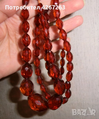 Старинна кехлибарена огърлица от фасетирани бакелитени мъниста черешов кехлибар, снимка 7 - Антикварни и старинни предмети - 52293850