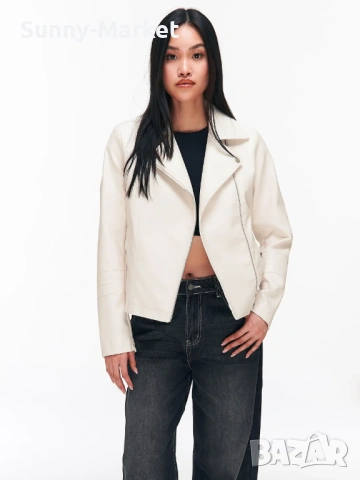 Дамско бежово кожено яке