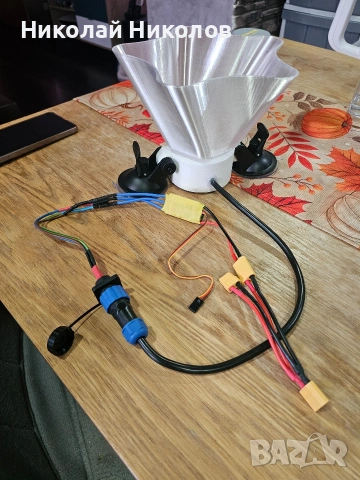 Универсална разпръсквачка за захранка  за лодка за риболов, снимка 3 - Екипировка - 53399365