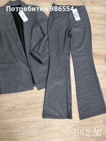 Комплект костюм сив сако и панталон размер S Stradivarius, снимка 3 - Костюми - 53052457