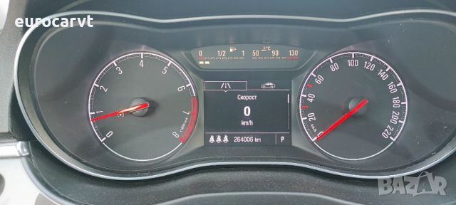 Opel Corsa 1.4i Cosmo Автоматик, снимка 4 - Автомобили и джипове - 52293674