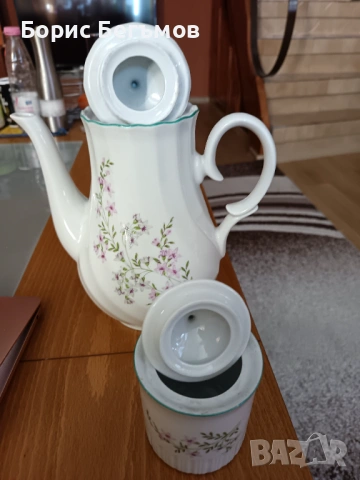Порцеланов чайник и каничка  за чай “Китка” гр. Нови Пазар, снимка 5 - Сервизи - 53885702