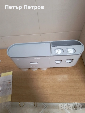 Поставка за паста и четка за зъби с три чаши, снимка 2 - Други стоки за дома - 54100062