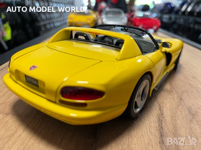 Метална колекционерска колички BBURAGO DODGE VIPER SRT CAbrio 1:18, снимка 3 - Колекции - 51020614