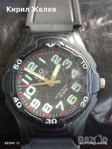 Модерен дизайн унисекс часовник Q/Q Quartz Water rezist с фосфорни цифри работи 50667