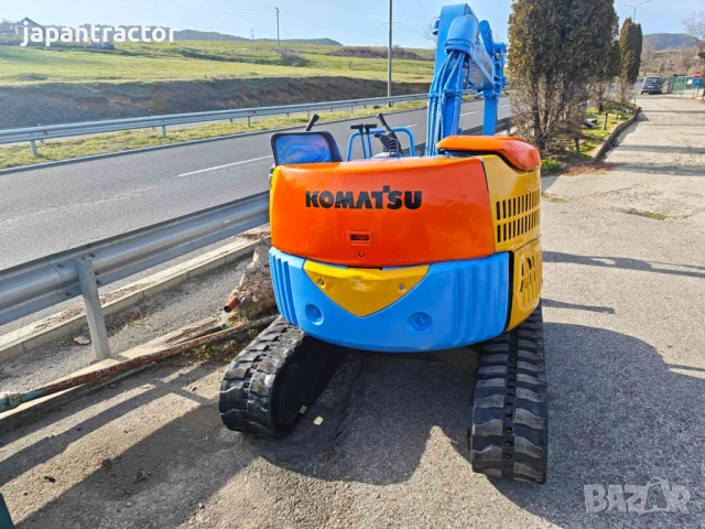 багер Коматцу 2,8 тон