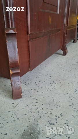 Антикварен гардероб за връхни дрехи, снимка 5 - Гардероби - 53273605