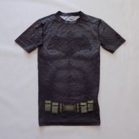 тениска under armour batman блуза спорт крос фитнес оригинална мъжка S, снимка 1 - Тениски - 45178661