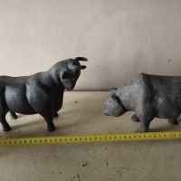 Две статуетки комплект- бик и мечка, снимка 4 - Други ценни предмети - 45280360