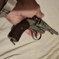 Бюджетен револвер. На Ганчев ,пушка, пушчица, наганче, револвер, снимка 4 - Антикварни и старинни предмети - 45735382