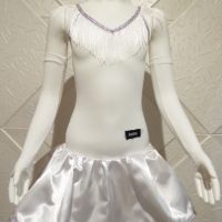 Бяла детска рокля за спортни танци, снимка 10 - Детски рокли и поли - 45197660