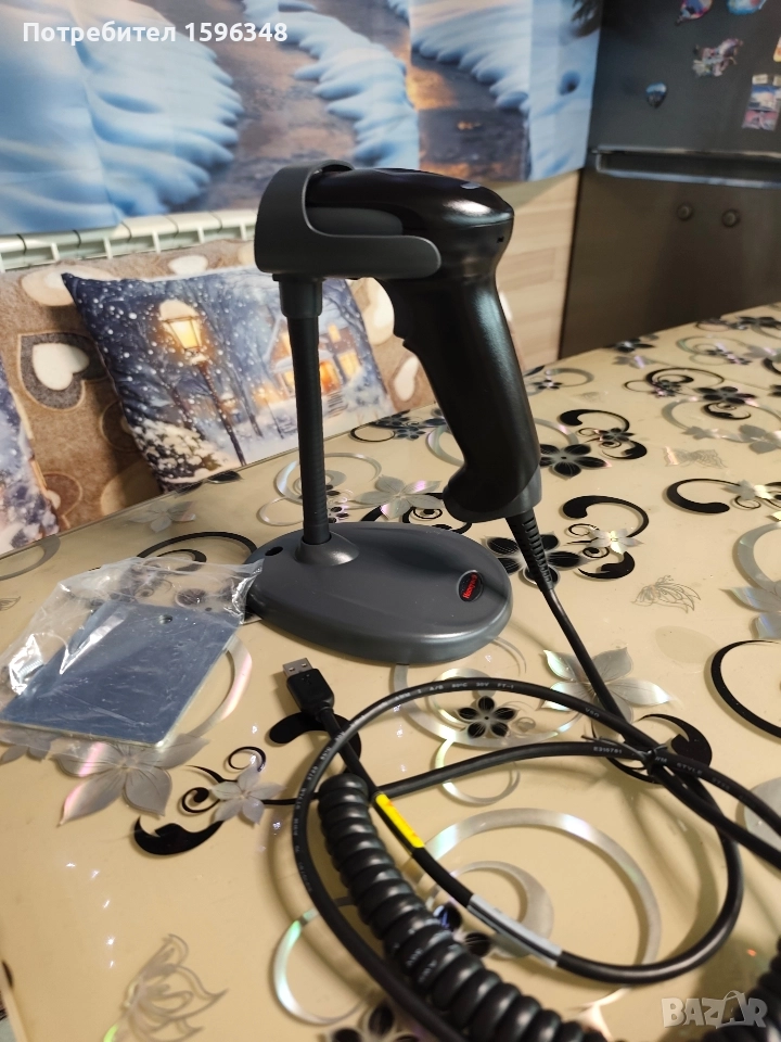 Баркод скенер Honeywell Voyager 1250G, USB, стойка, черен, снимка 1