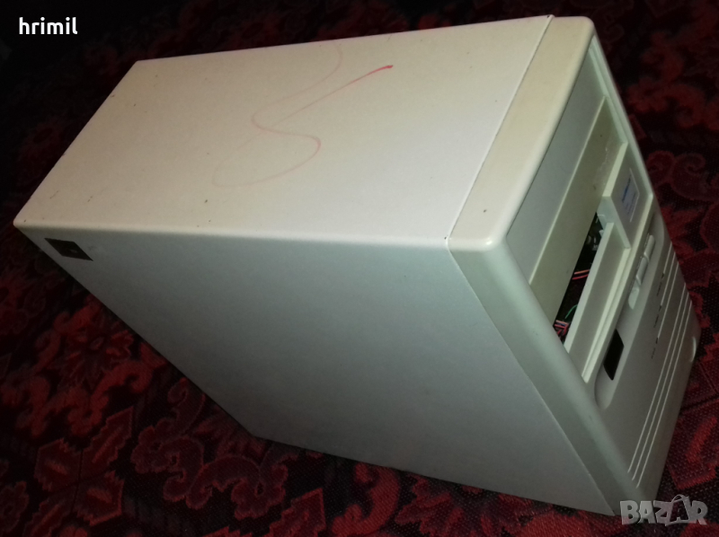 Кутия за ретро персонален компютър, снимка 1