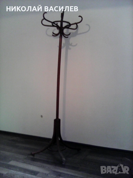 Права   закачалка  / предлага - Питай   налична  ли  е   /  укачалката    . ., снимка 1