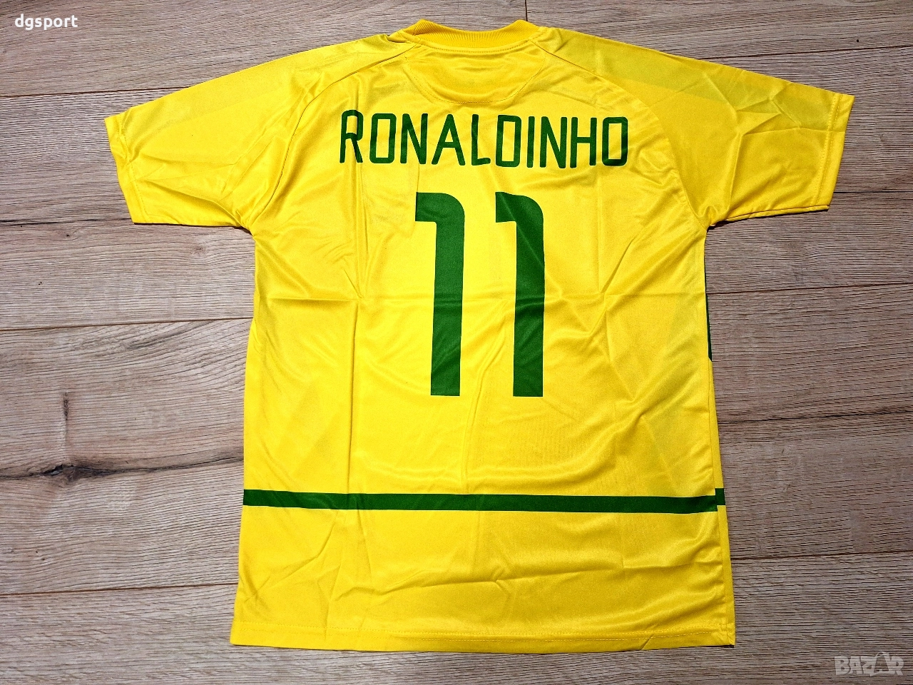 Футболна фланелка на Роналдиньо Бразилия ретро модел!!!, снимка 1