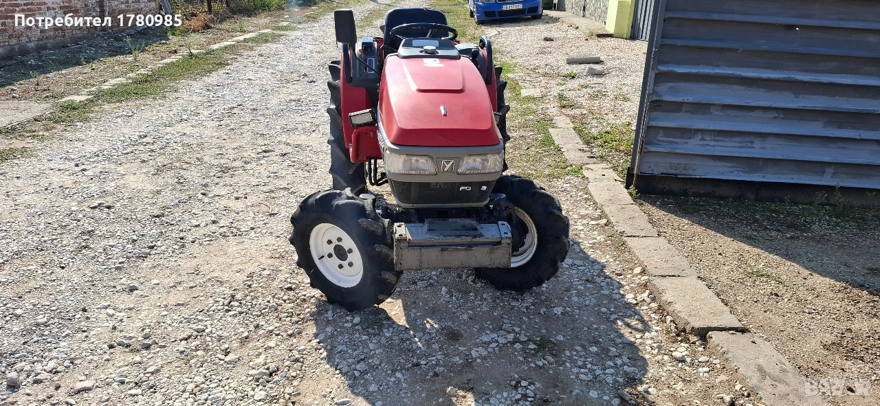 Трактор Янмар Ф200 4×4, снимка 1