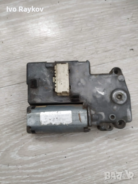 Мотор , шибидах за VW Golf 3 Bosch 0390201614 , 3A0959731B, снимка 1