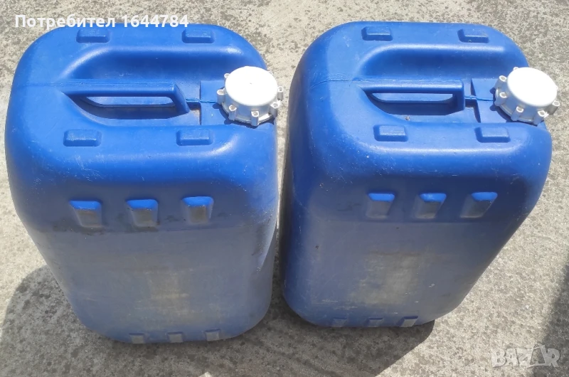 Пластмасови туби по 25 литра, снимка 1